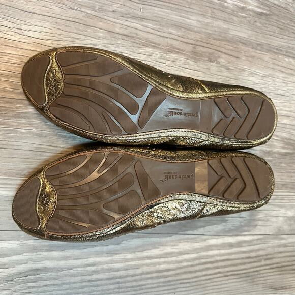 Gentle Souls Kenneth Cole Women's Size 10M Lucki Sole‎ Ballet Flat Gold Leather - Picture 3 of 7